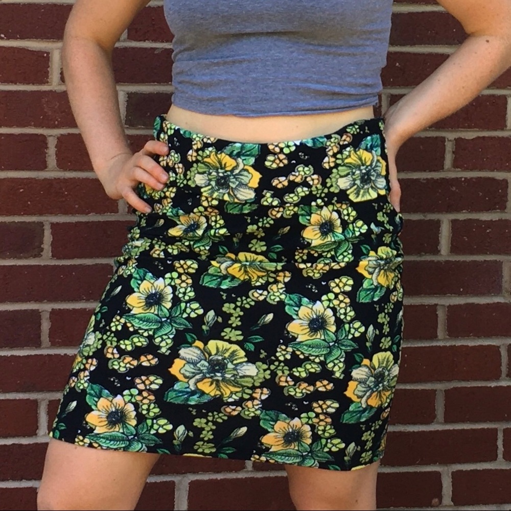 LULAROE Black Floral Skirt